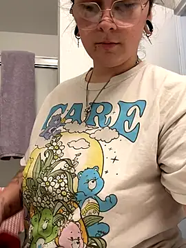 Snapshot of Alix_Valentine chatting on October 11, 4:27 pm Alix Valentine online show from October 11, 4:27 pm