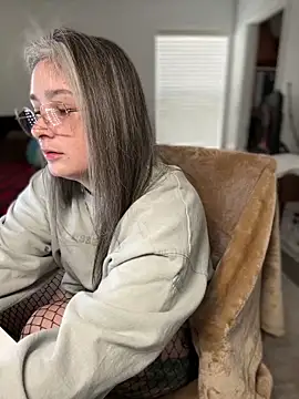 Alix Valentine online show from February 3, 6:13 pm