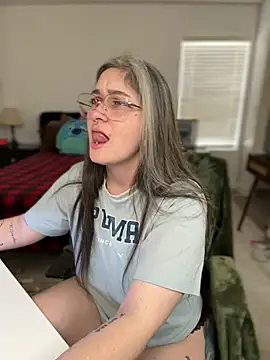 Alix Valentine online show from February 12, 8:04 pm