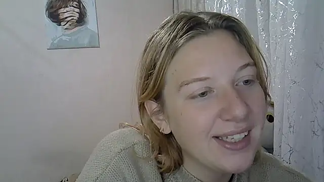 Lily Ember online show from October 1, 8:37 pm