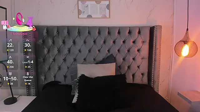 Anya Belth online show from November 14, 7:34 pm