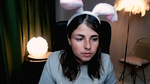 MartaEdams online show from October 8, 6:11 am