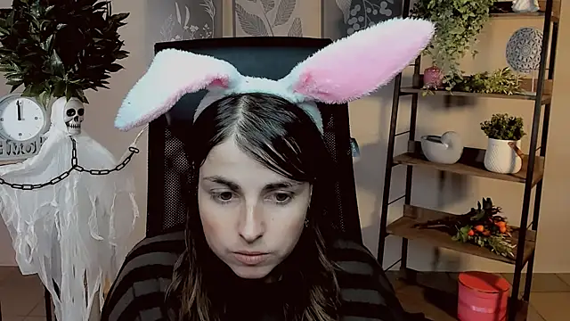 MartaEdams online show from October 30, 6:15 am