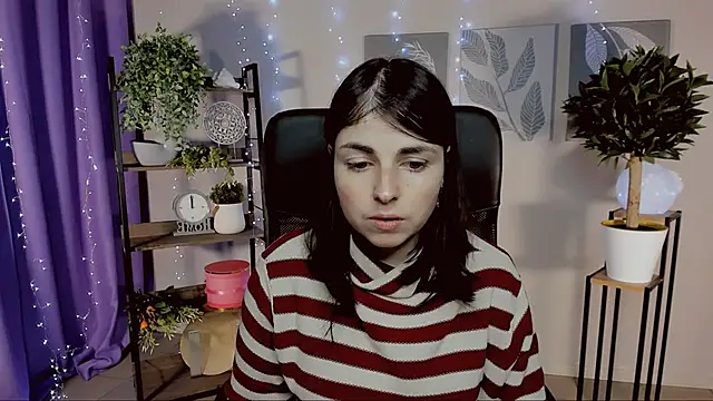 Snapshot of MartaEdams chatting on February 16, 9:16 am MartaEdams online show from February 16, 9:16 am