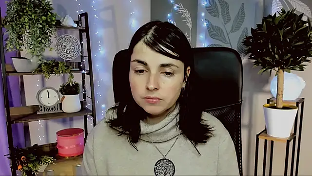 Snapshot of MartaEdams chatting on February 18, 6:20 am MartaEdams online show from February 18, 6:20 am