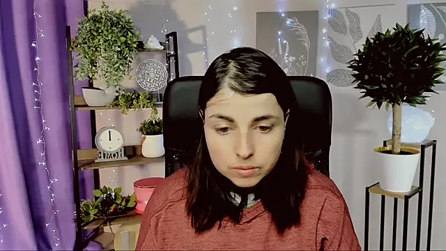 Snapshot of MartaEdams chatting on March 2, 6:25 am MartaEdams online show from March 2, 6:25 am