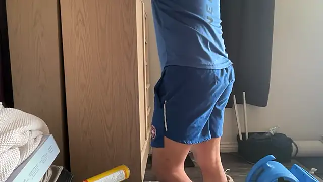 kSwisssxxx online show from December 4, 10:18 pm