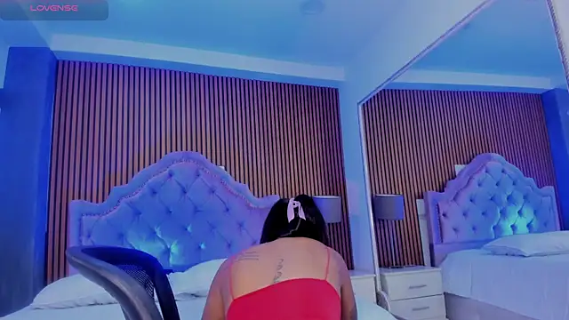 SelenaStonne online show from October 4, 7:45 pm