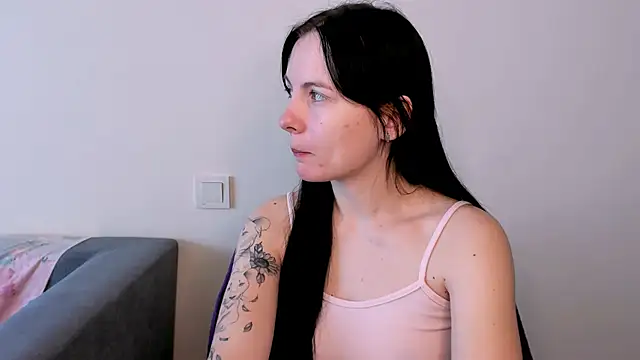 Elle Pearl  online show from February 23, 7:06 am