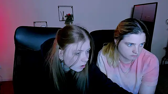 foxy tease  online show from September 13, 10:20 pm