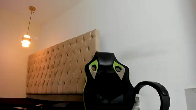 Darkknightx01 online show from October 8, 1:36 am