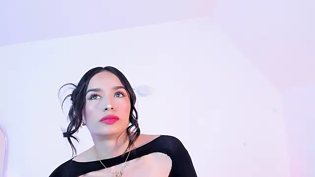 Taylormaxwell online show from December 20, 8:16 pm