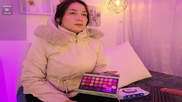 Samaraa Smith online show from October 29, 11:01 am