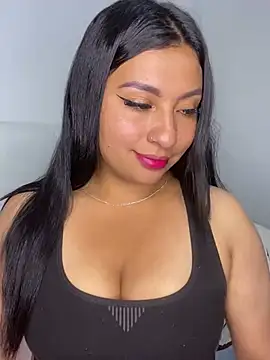 Snapshot of Issa_Santana chatting on February 11, 8:25 pm Issa Santana online show from February 11, 8:25 pm