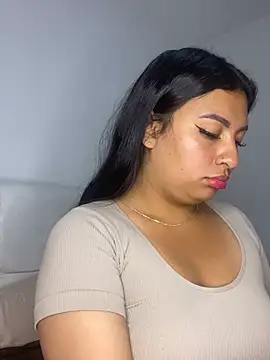 Snapshot of Issa_Santana chatting on February 18, 8:27 pm Issa Santana online show from February 18, 8:27 pm