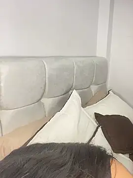 Snapshot of Issa_Santana chatting on February 28, 8:54 pm Issa Santana online show from February 28, 8:54 pm