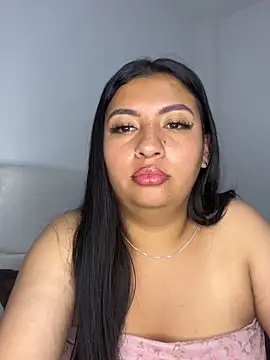 Issa Santana online show from May 26, 10:28 pm