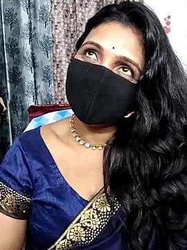 Snapshot of Hotty_Sonali chatting on May 2, 5:01 am Hotty Sonali online show from May 2, 5:01 am