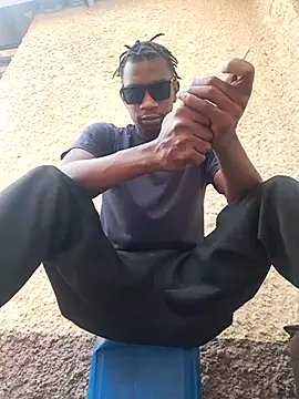 Snapshot of BBC_RILEYG chatting on October 14, 5:41 am BBC RILEYG online show from October 14, 5:41 am