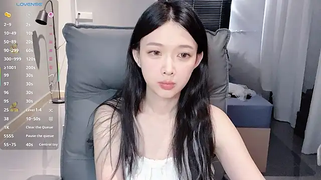 Snapshot of NiNi-baby520 chatting on October 15, 7:19 am NiNi-baby520 online show from October 15, 7:19 am