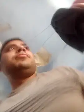 Desirock001 online show from February 17, 7:38 am