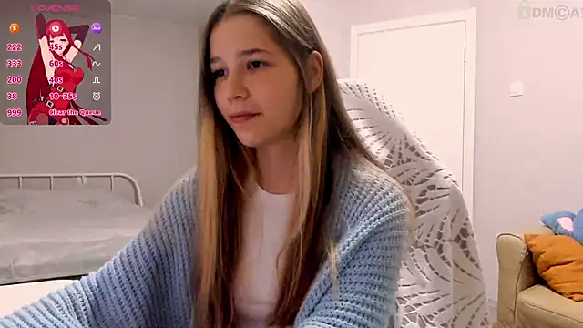 Snapshot of ValerieBubbles chatting on October 12, 5:45 pm ValerieBubbles online show from October 12, 5:45 pm