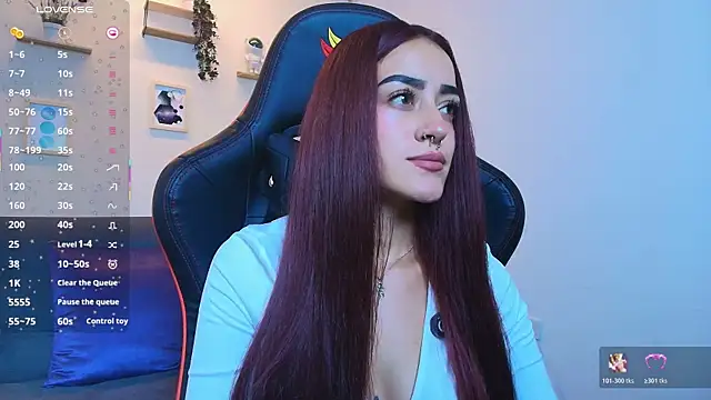 ViolethRosse online show from October 23, 8:07 pm