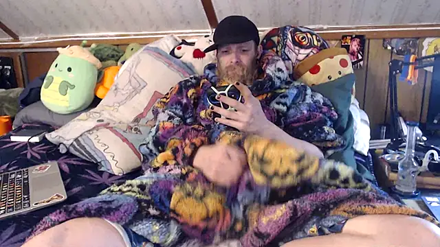 thejuicybacon online show from January 6, 8:45 pm