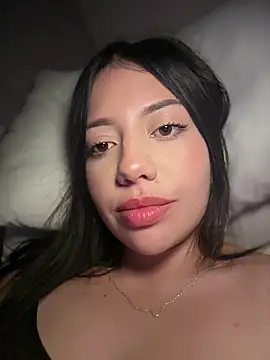 MissCat  online show from April 18, 2:59 am