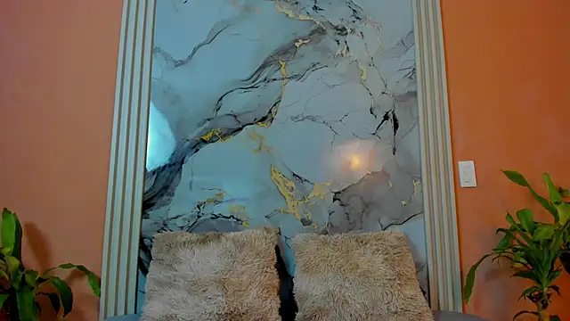 milo cruz online show from November 30, 9:35 am