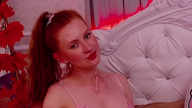 SaraMoor online show from October 31, 9:16 pm