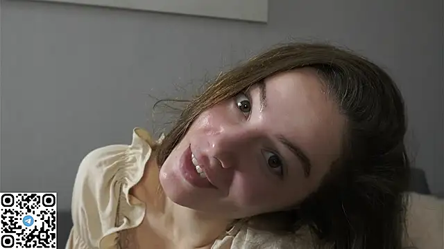 VeronaHerrin online show from September 25, 7:23 am