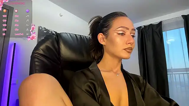 Lisa Shultz online show from October 8, 1:09 pm