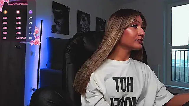 Lisa Shultz online show from April 12, 12:32 pm