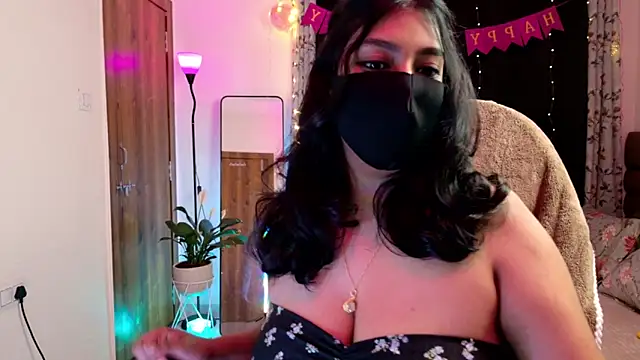 Gulaboo100 online show from January 11, 5:51 pm