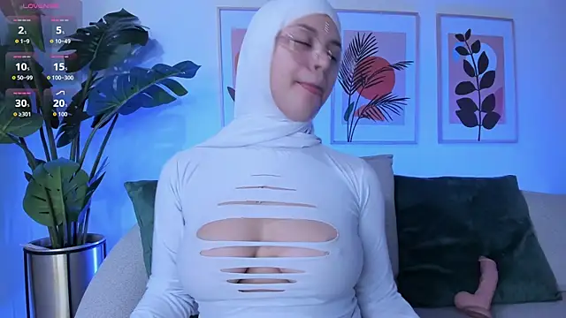 crystal peed online show from September 23, 1:14 pm