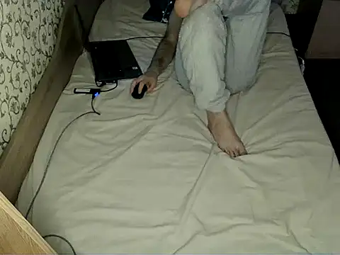 bul boy online show from April 9, 5:51 pm