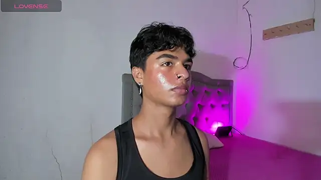 ariel adan online show from April 28, 8:58 pm