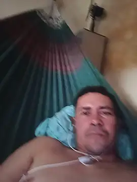 Snapshot of Renan1532 chatting on July 26, 5:09 pm Renan1532 online show from July 26, 5:09 pm