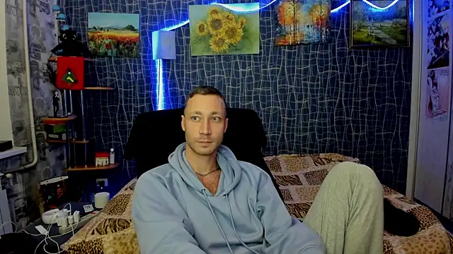 CuteBoy228 online show from January 8, 8:55 pm