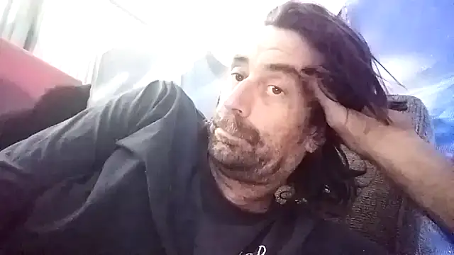 straightozgoesdwn online show from January 10, 11:09 pm