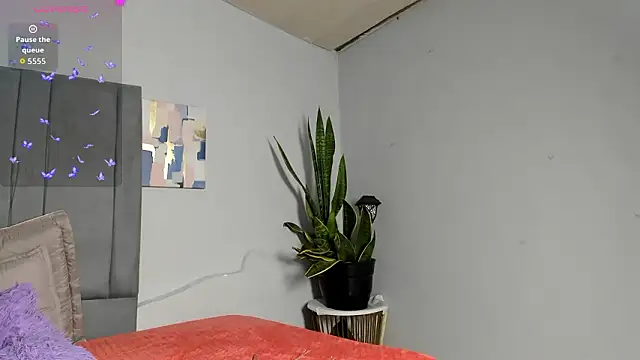 Snapshot of Sophia_Ebony chatting on February 1, 1:31 pm Sophia Ebony online show from February 1, 1:31 pm