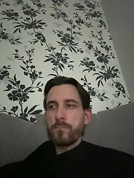 Big8inchUncutCock online show from June 18, 12:09 pm