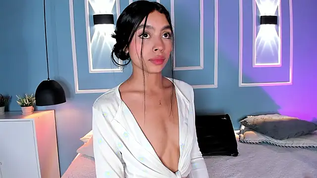 Snapshot of hannaa_zc chatting on February 1, 9:35 pm hannaa zc online show from February 1, 9:35 pm