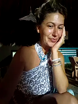 CelynaRoss online show from February 11, 11:37 am