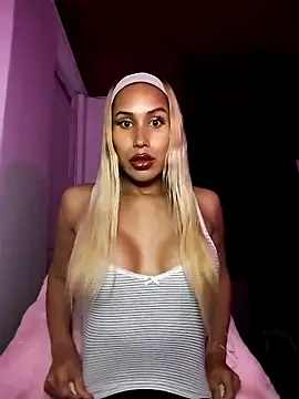 AngelinaSexFit online show from December 16, 5:01 am