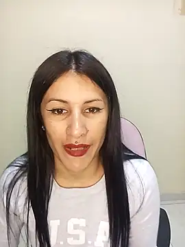 karinnahotdirty online show from October 31, 7:26 pm