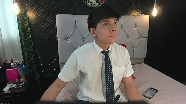 Thiago Kozak online show from November 26, 1:56 pm