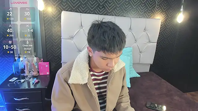 Thiago Kozak online show from February 10, 1:15 pm