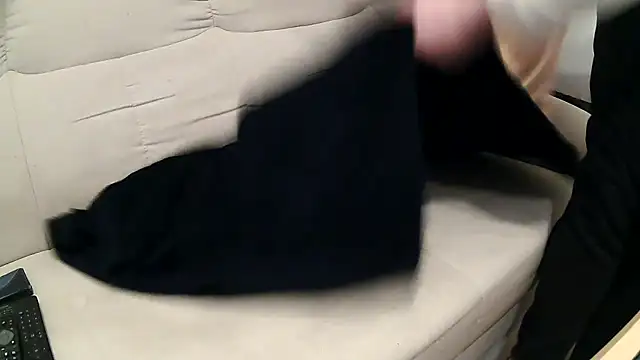 Lavastrom3 online show from December 20, 4:03 pm